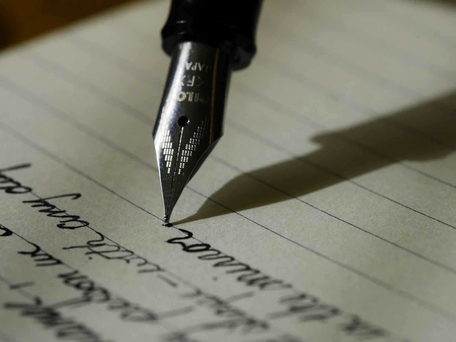 Fountain pen representing name numerology, signature analysis and identity